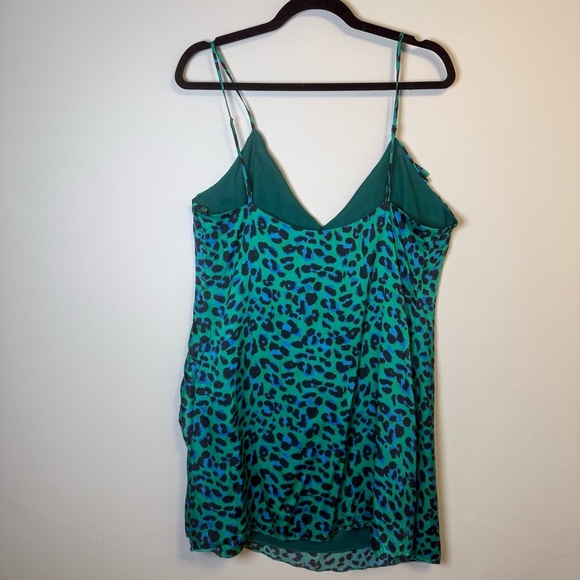 LPA V-Neck Asymmetrical Ruffle Jade Leopard Print Mini Dress Size XL Revolve - Picture 5 of 8